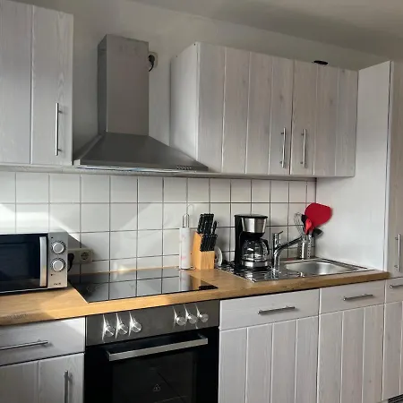 Apartmenthaus St Helena Strasse 80 Daire *