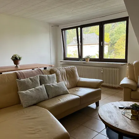 Apartmenthaus St Helena Strasse 80 *