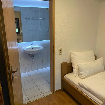Daire Apartmenthaus St Helena Strasse 80 Trier