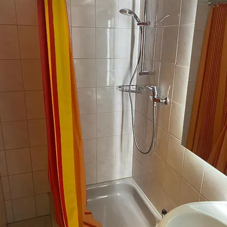 Daire Apartmenthaus St Helena Strasse 80